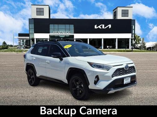 2019 Toyota RAV4 Hybrid SE