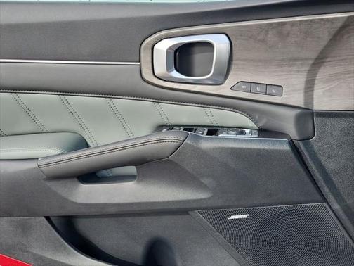 2025 Kia Sorento SX