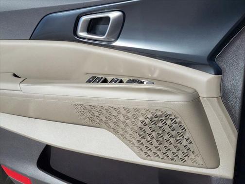 2025 Kia Carnival Hybrid LXS
