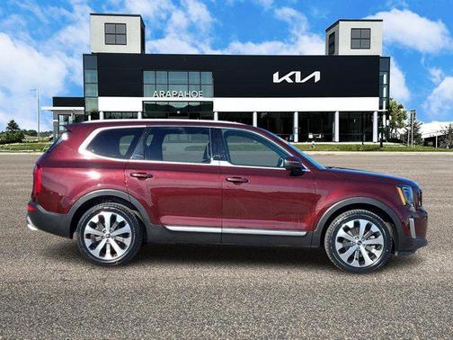 2022 Kia Telluride S