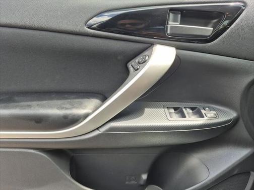 2024 Mitsubishi Eclipse Cross ES