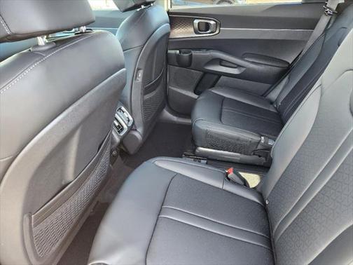 2024 Kia Sorento Hybrid EX