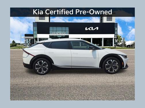 Snow White Pearl 2024 Kia EV6 Light Long Range