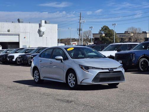 2024 Toyota Corolla LE