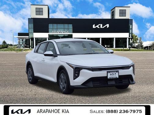 Snow White Pearl 2026 Kia K4 LX