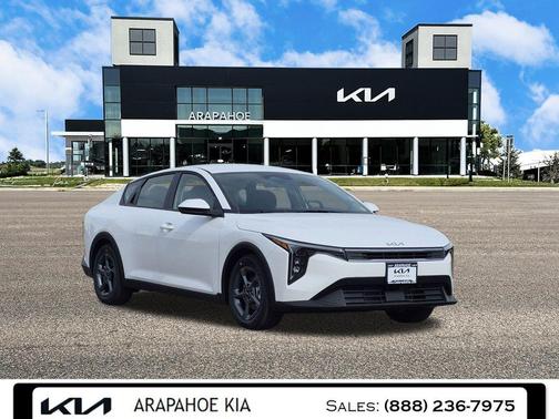 Snow White Pearl 2026 Kia K4 LXS