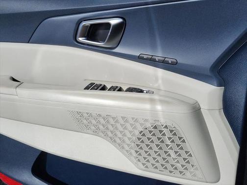 2025 Kia Carnival Hybrid SX