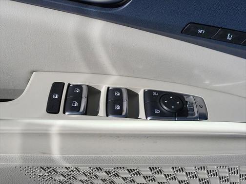 2025 Kia Carnival Hybrid SX