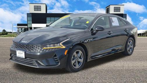 2022 Kia K5 LXS
