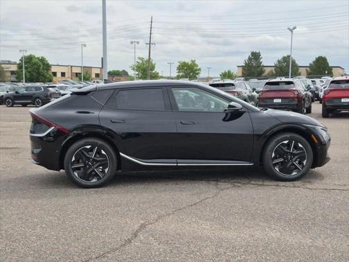 2025 Kia EV6 Wind