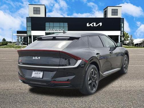 2025 Kia EV6 Wind