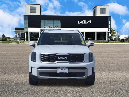 Glacial White Pearl 2023 Kia Telluride S