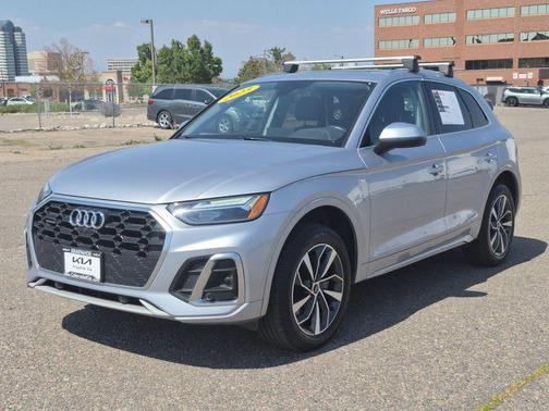 2023 Audi Q5 45 S line Premium Plus