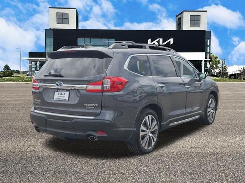 2022 Subaru Ascent Touring 7-Passenger