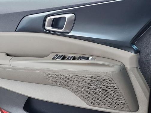 2025 Kia Carnival Hybrid LXS