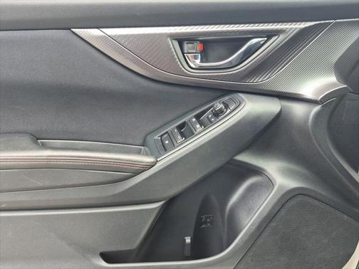 2017 Subaru Impreza 2.0i Sport