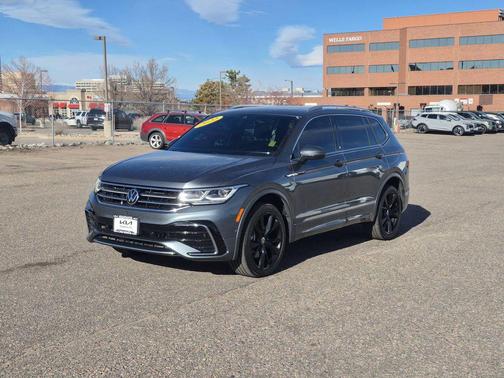 2022 Volkswagen Tiguan 2.0T SEL R-Line 4MOTION