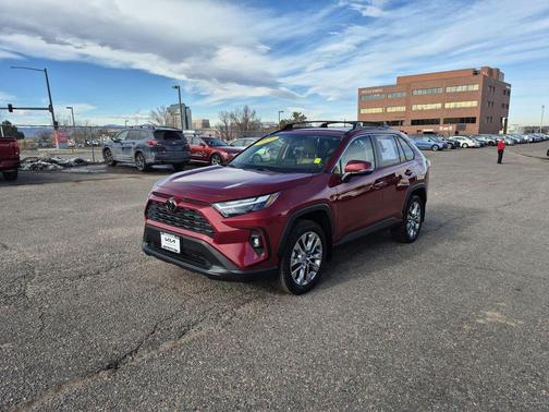 2023 Toyota RAV4 XLE Premium