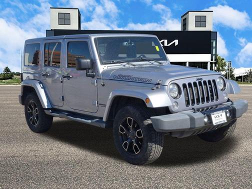 2017 Jeep Wrangler Unlimited Sahara
