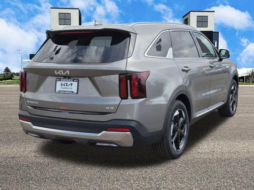 2025 Kia Sorento Hybrid EX