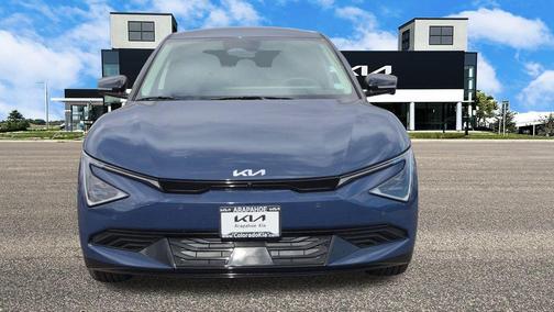 2025 Kia EV6 Wind