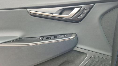 2025 Kia EV6 Wind