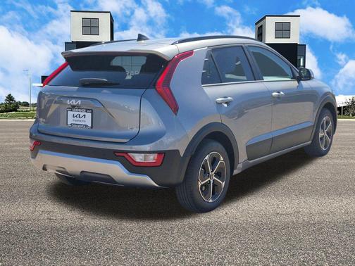 2025 Kia Niro EX