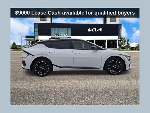 Glacier White Pearl/Black Roof 2026 Kia EV6 GT-Line AWD