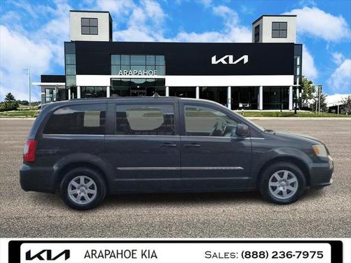 2012 Chrysler Town & Country Touring