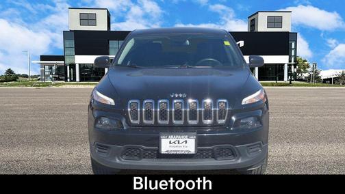 2015 Jeep Cherokee Sport