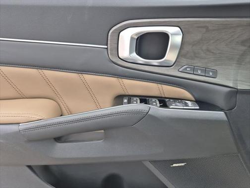 2025 Kia Sorento SX