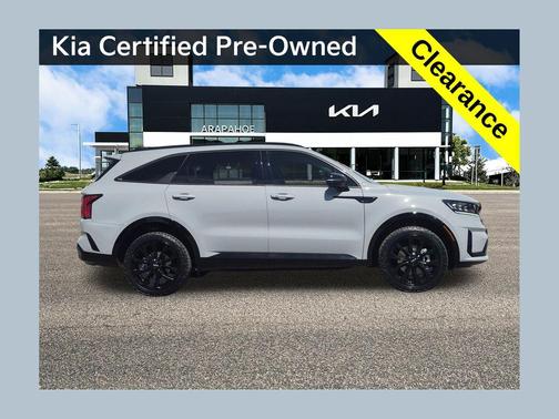 Wolf Gray 2023 Kia Sorento SX