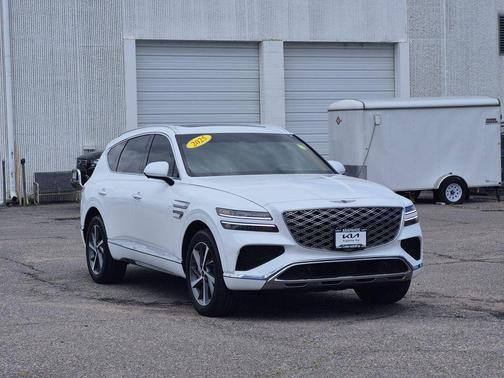 Uyuni White 2025 Genesis GV80 3.5T