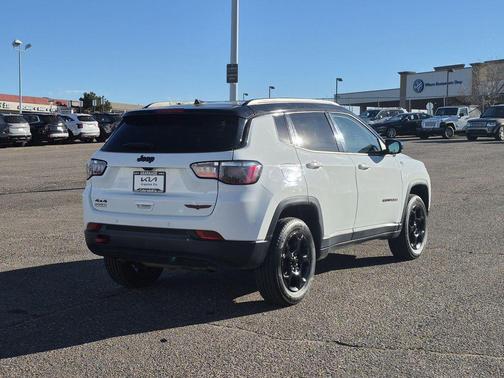 2024 Jeep Compass Trailhawk