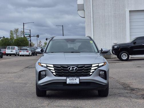 Shimmering Silver 2024 Hyundai TUCSON SEL