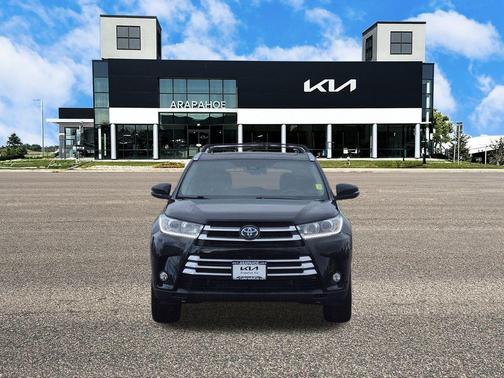 2018 Toyota Highlander Hybrid Platinum