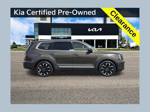 Dark Moss 2023 Kia Telluride SX