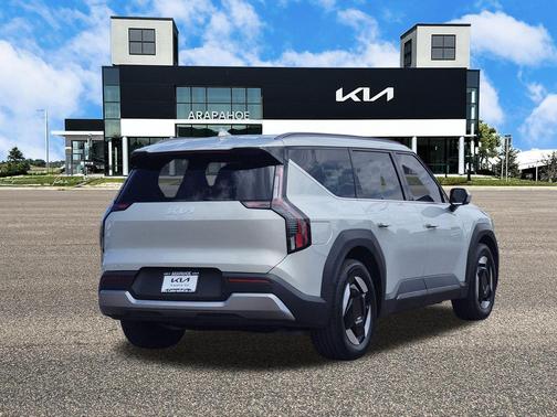 Ivory Silver 2024 Kia EV9 Wind