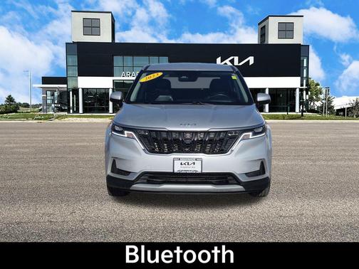 2023 Kia Carnival LX