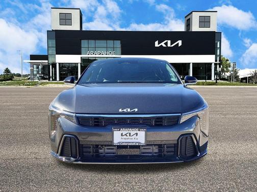 2025 Kia K4 GT-Line Turbo