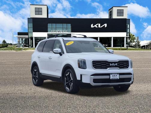 Glacial White Pearl 2025 Kia Telluride S