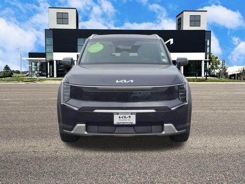 2026 Kia EV9 Wind
