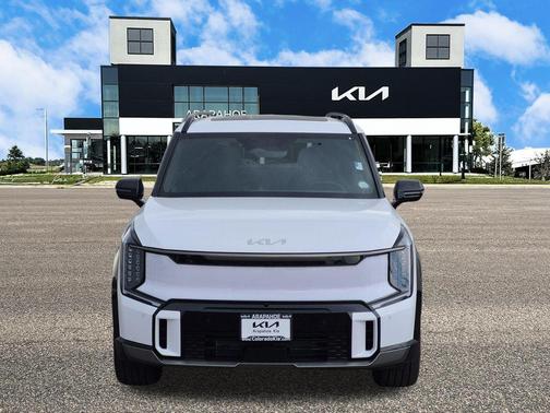 Glacial White Pearl 2026 Kia EV9 GT-Line
