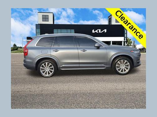 2017 Volvo XC90 Hybrid T8 Inscription