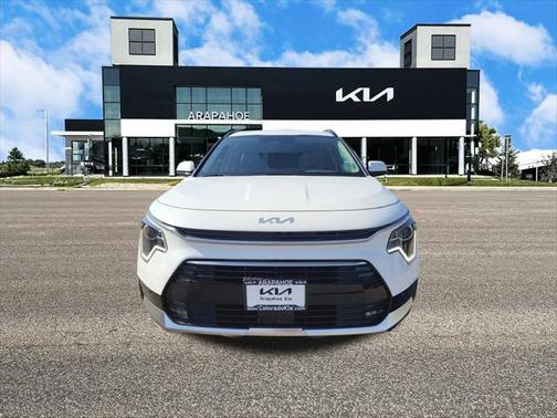 2025 Kia Niro SX