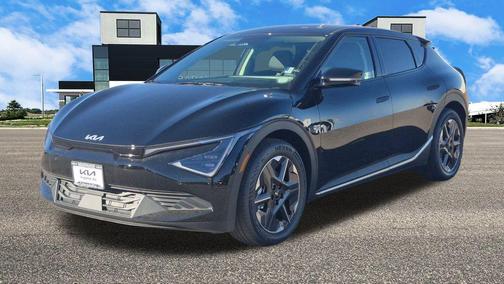 2025 Kia EV6 Light Long Range