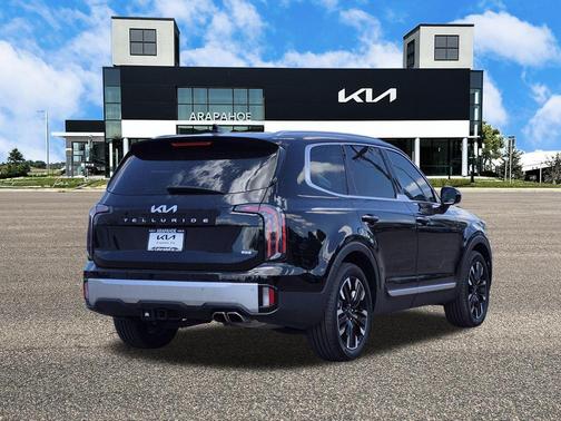 Ebony Black 2024 Kia Telluride SX