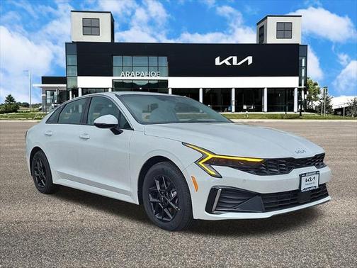 2025 Kia K5 LXS