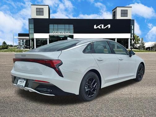 2025 Kia K5 LXS