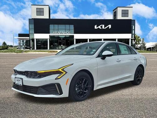 2025 Kia K5 LXS